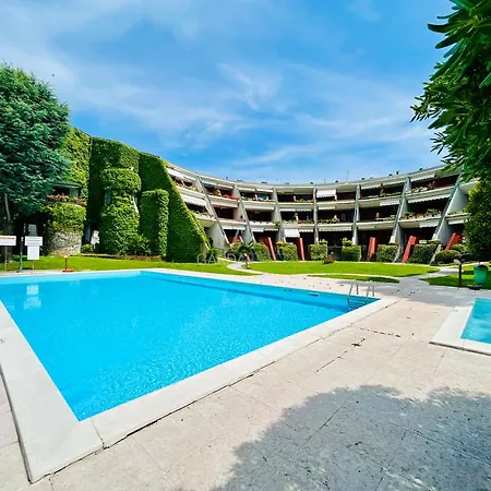 Mela - Vista Piscina E A Desenzano Appartement *