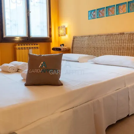 Mela - Vista Piscina E A Desenzano Appartement Desenzano del Garda